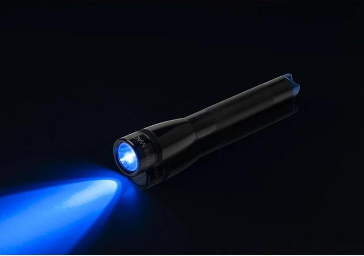 Actual product image Maglite LED blue Mini AA