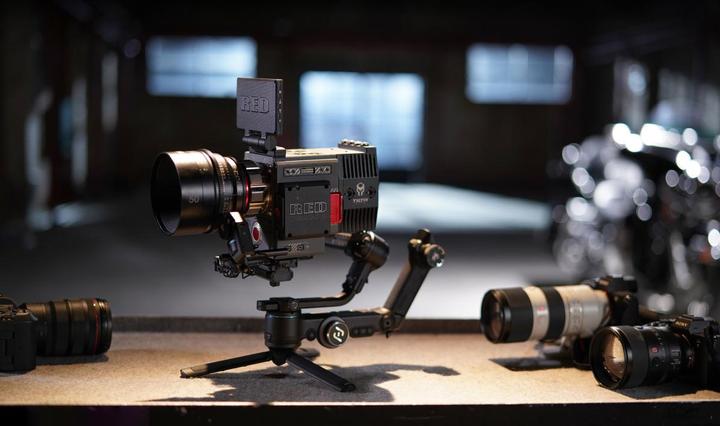 Immagine prodotto Feiyu Scorp Pro (Fotocamera di sistema, Fotocamera reflex, 4.80 kg)