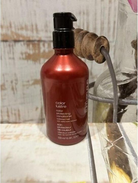 Actual product image Shu Uemura Colour Lustre Protecting Conditioner (500 ml)