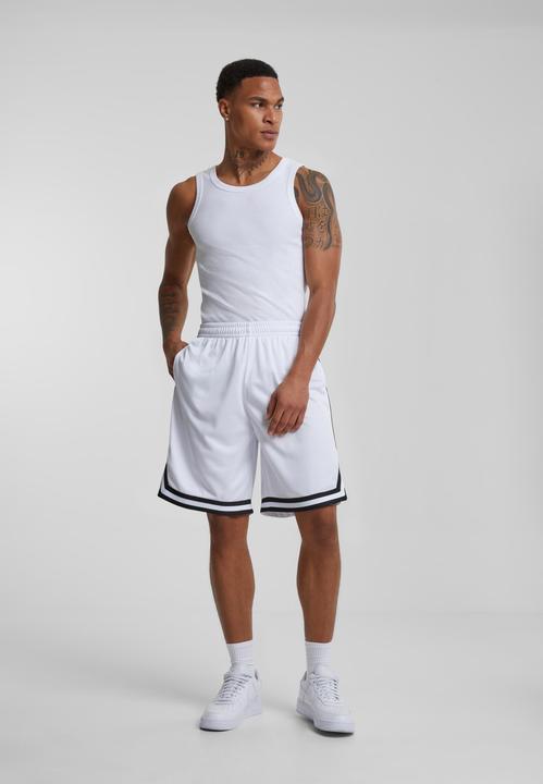 Produktbild Urban Classics Stripes Mesh Shorts (L)