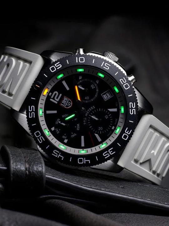 Produktbild Luminox Pacific Diver Chrono 3140 Series (Chronograph, 44 mm)