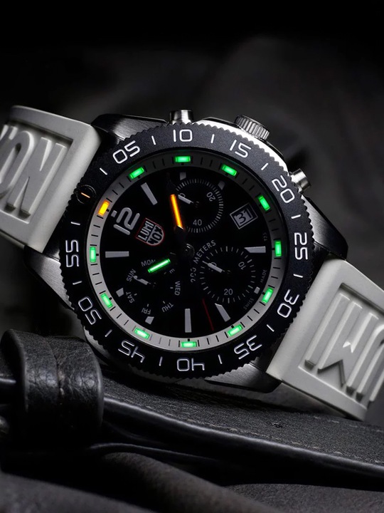 Immagine prodotto Luminox Pacific Diver Chrono 3140 Series (Cronografo, 44 mm)