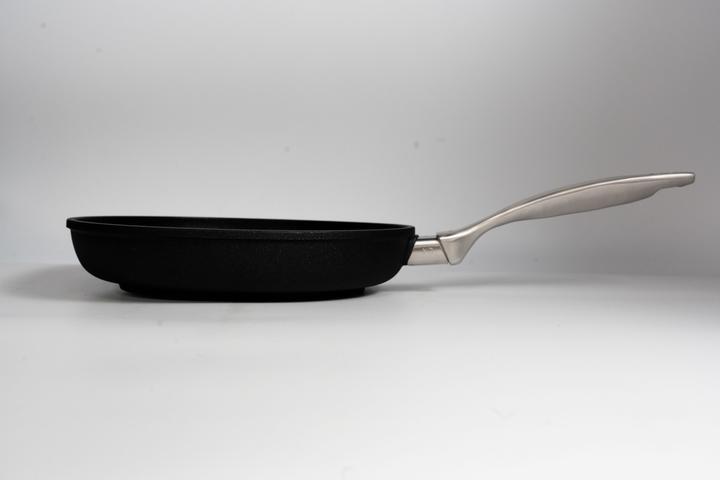Produktbild Swiss Diamond CXD Induktion Pfanne ohne PFAS 24 cm (Bratpfanne, Aluminiumguss)