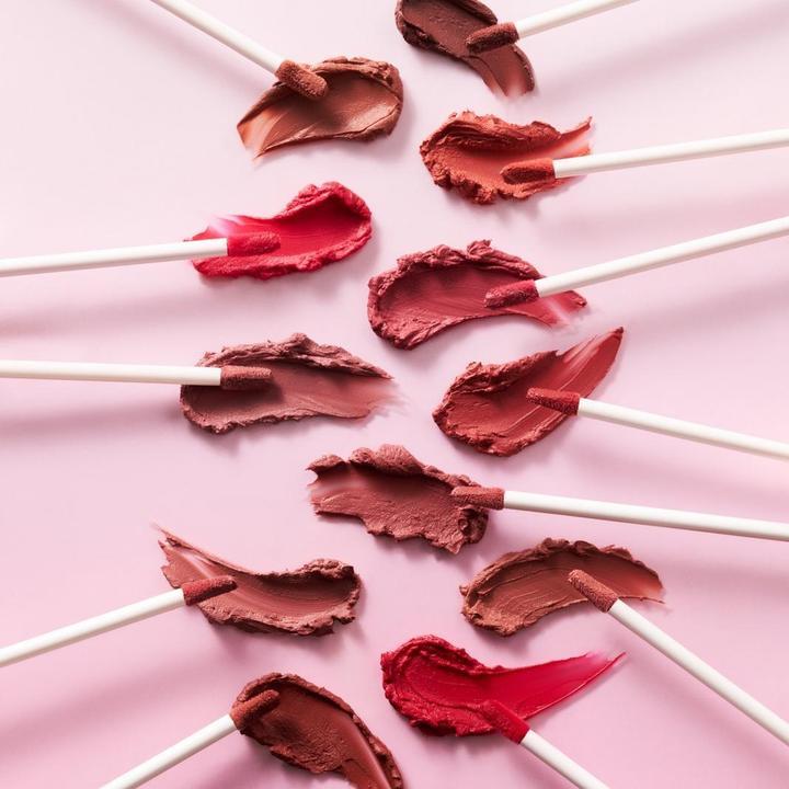 Produktbild essence BLUR soufflé matte lip cream (Clickbait)