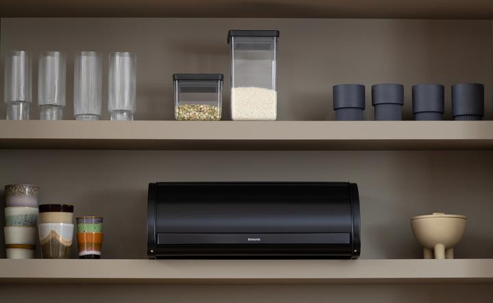 Actual product image Brabantia Rolling bread box