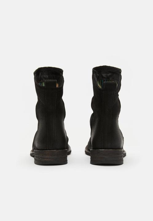 Produktbild Felmini Mit der herausragenden Qualität und dem hochwertigen Leder ist diese bequeme und stilvolle Stiefelet (36)