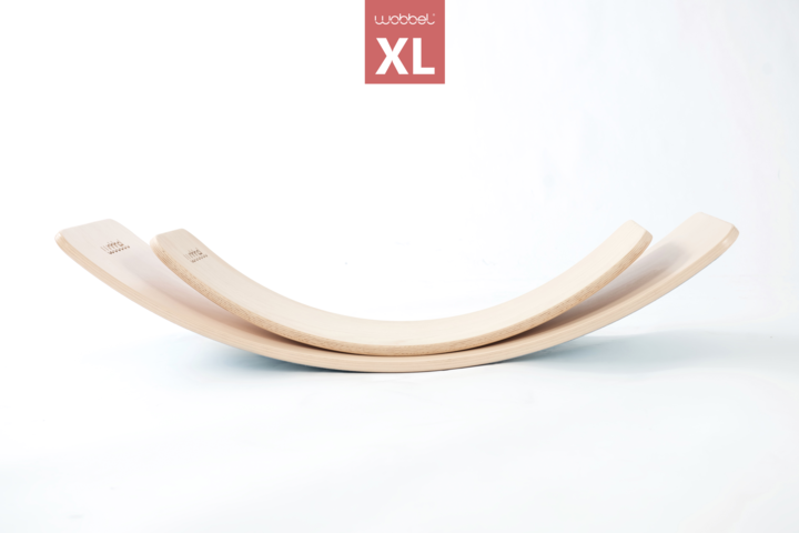 Actual product image Wobbel XL balance board transparent lacquered Mouse gray yogaboard