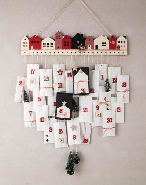Produktbild Rayher Adventskalenderboard "Häuserfronten", Holz, 44,4 x 10 cm