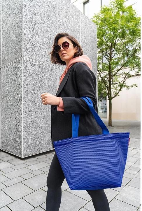 Image du produit reisenthel Tasche Shopper M Mesh Royal Blue