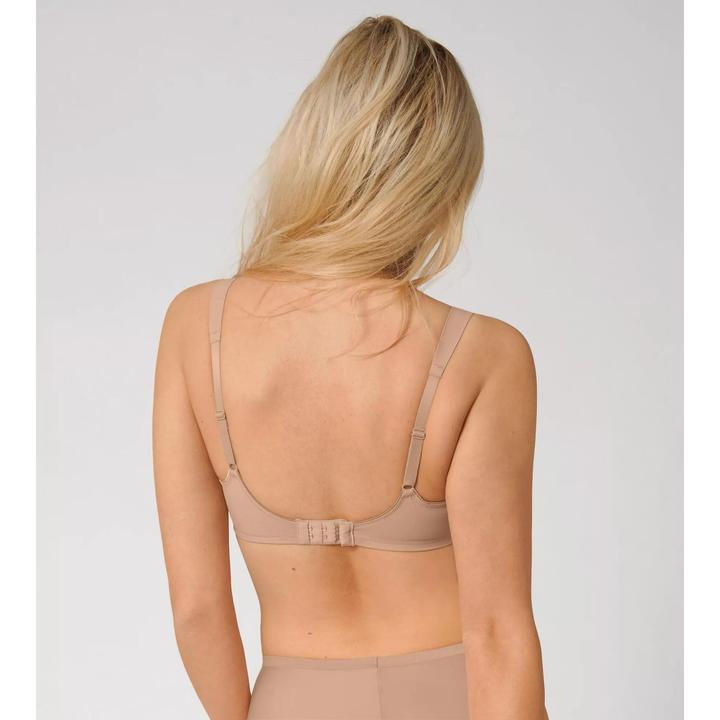 Actual product image Triumph Underwired bra "Essential Minimizer" (85 E, Single pack)