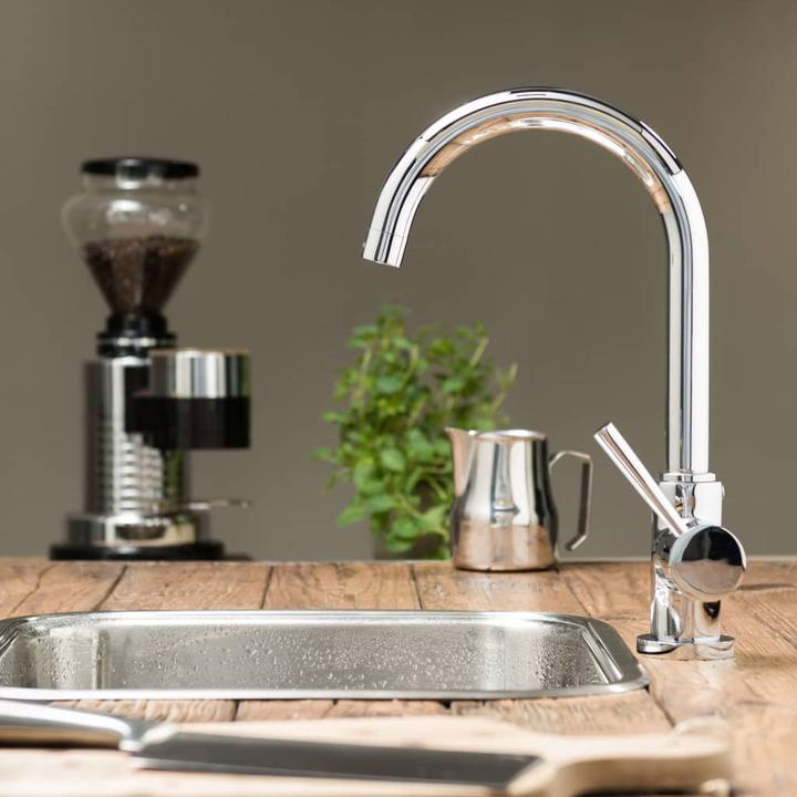Actual product image Schütte Kitchen tap CORNWALL sink mixer chrome swivelling 79116