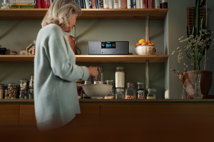 Actual product image Philips TAM6805/10 (DAB+, VHF, DAB, Web radio, FM, Bluetooth, Wi-Fi)