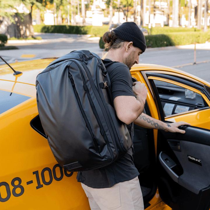 Actual product image Wandrd Transit 45L Travel Backpack Black (Photo backpack, 45 l)