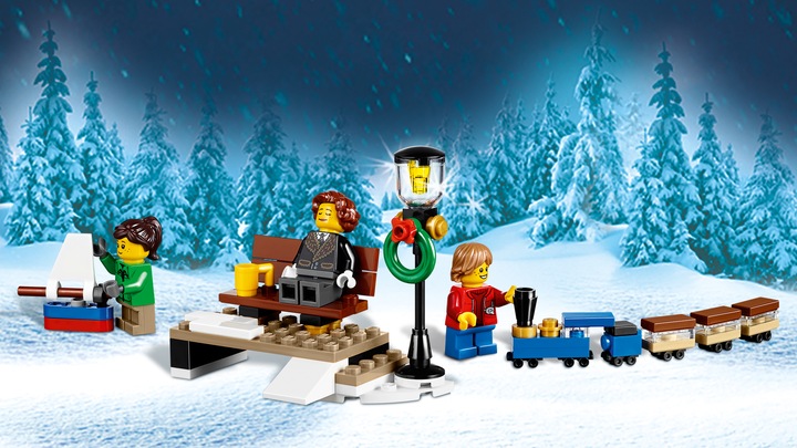 Actual product image LEGO Creator Festive Christmas Train (10254, LEGO Creator Expert)
