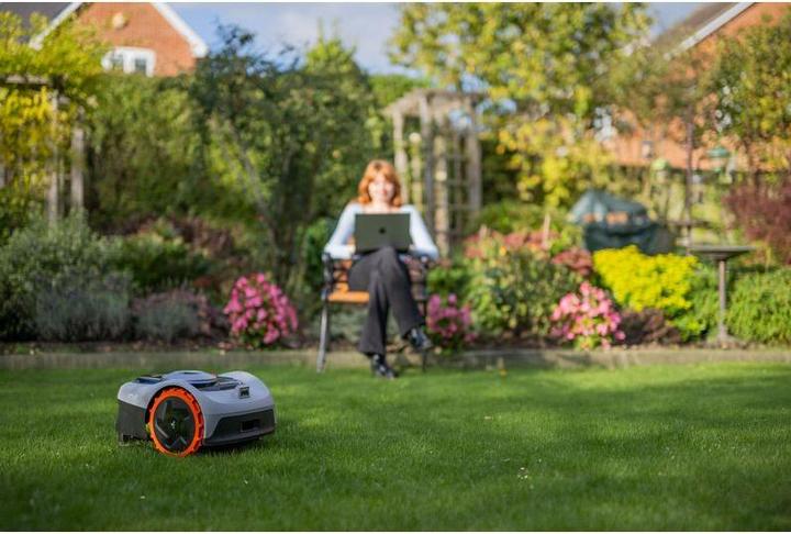 Actual product image Segway-Navimow i105E (500 m², Without boundary wire)