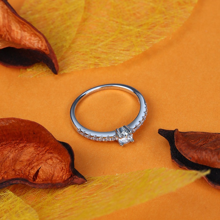 Produktbild La Petite Story Charming silver ring with zircons Silver LPS03AWV090 - Circuit: 54 mm (54, 925 Silber)
