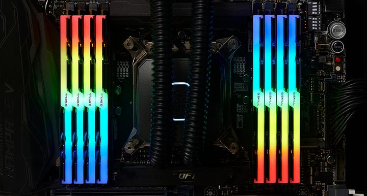 Produktbild G.Skill Trident Z RGB (8 x 32GB, 3200 MHz, DDR4-RAM, U-DIMM)