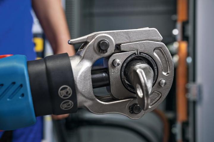 Actual product image Bosch Professional GPH 18V-60 (61 mm)