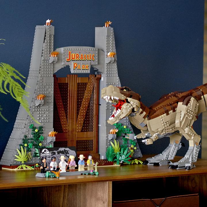Produktbild LEGO Jurassic Park: T. Rex' Verwüstung (75936, LEGO Jurassic World)