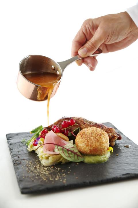Image du produit Gastro Hero Casserole miniature avec bec verseur (5 cm, Casserole à manche, Aluminium, Acier inoxydable, Cuivre)