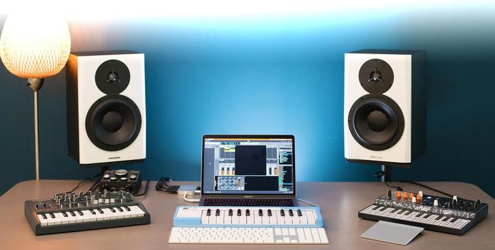 Actual product image Arturia MicroLab (Keyboards)