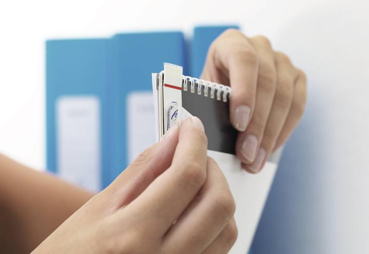 Actual product image tesa Powerstrips