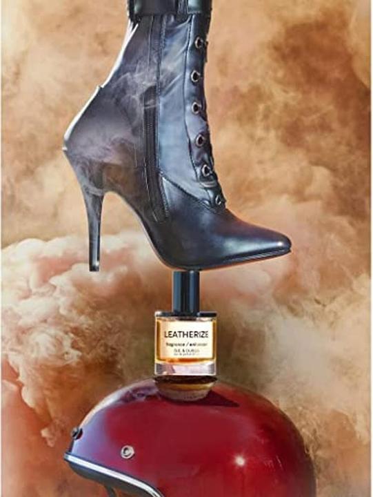 Actual product image D.S. & Durga Leatherize Eau De Parfum Spray 1.7 Ounce Unisex (Eau de parfum, 50 ml)
