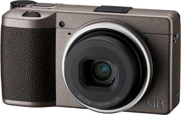 Produktbild RICOH GR III Diary Edition (18.3mm, 24.20 Mpx, APS-C / DX)