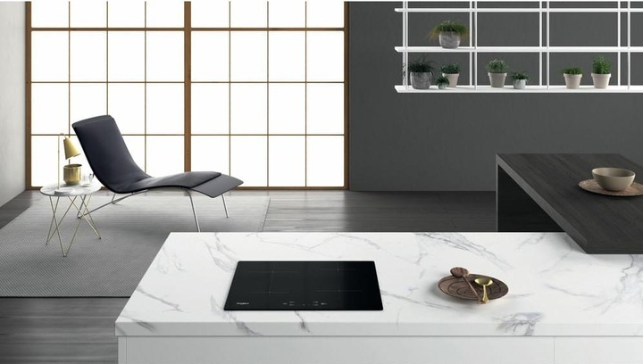 Image du produit Whirlpool WS Q2160 NE Table de cuisson à induction intégrée 4 zone(s)