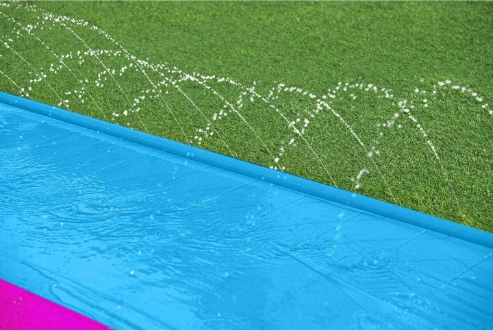 Actual product image Bestway 2er-Wasserrutsche mit aufblasbaren Lama-Schwimmtieren (4.87 m)