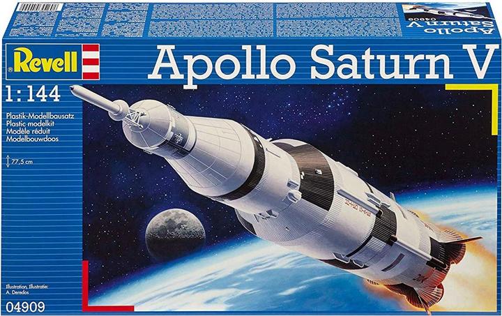 Actual product image Revell Apollo Saturn V