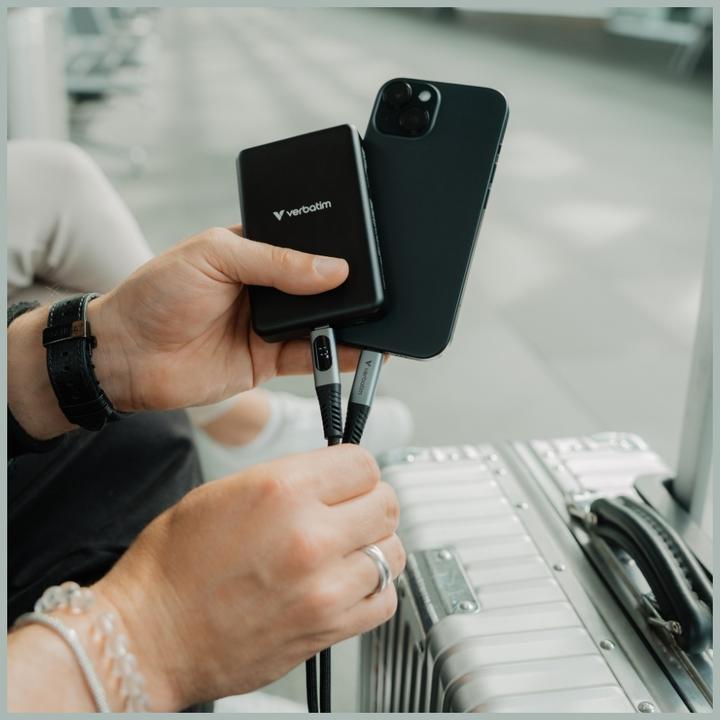 Actual product image Verbatim Sync & Charge USB C to USB C 100W Display 120 cm (1.20 m, USB 2.0, 100 W)