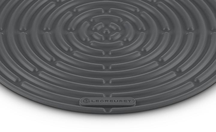 Actual product image Le Creuset Potholder Round Classic Flint (Silicone)