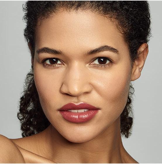 Actual product image Estée Lauder Pure Color Lipstick Chrome (Unspeakable Chrome 111)
