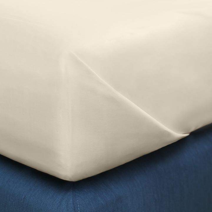 Actual product image BettwarenShop Satin sheets (160 x 260 cm)