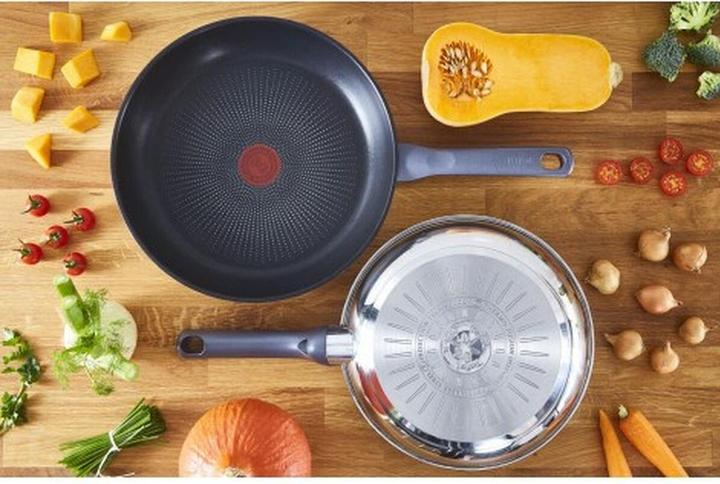 Actual product image Tefal G7300455 (24 cm, Frying pan, Stainless steel)