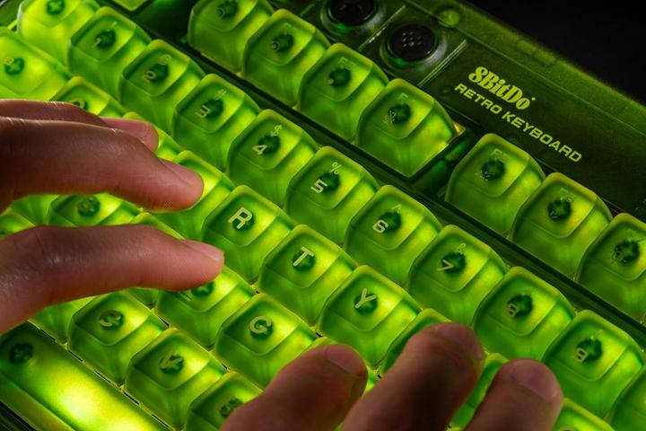 Produktbild 8bitdo Mechanical Keyboard, Xbox/PC/Android (Eng. Int., Kabelgebunden, Kabellos)