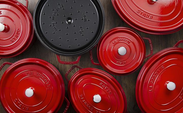 Produktbild Staub Cocotte (24 cm, Bräter + Schmortopf, Gusseisen)