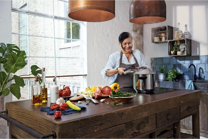 Immagine prodotto WMF Schnellkochtopf 4,5l Dampfkochtopf Perfect Premium Induktion Edelstahl 18/10 (Cucina a vapore, Acciaio inossidabile, 22 x 13.50 cm)