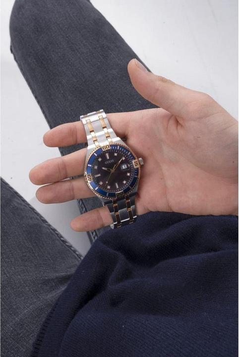 Produktbild Guess Watches GENTS GW0330G3 (Analoguhr, 45 mm)