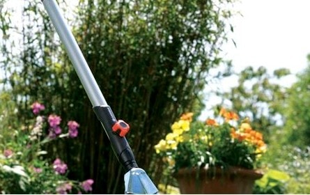 Actual product image Gardena Adjustable broom