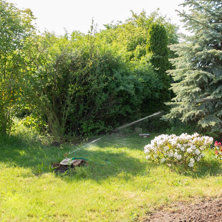 Immagine prodotto Relaxdays Irrigatore da giardino (Irrigatori ad impulso, circolari e a settori, Irrigatore circolare)