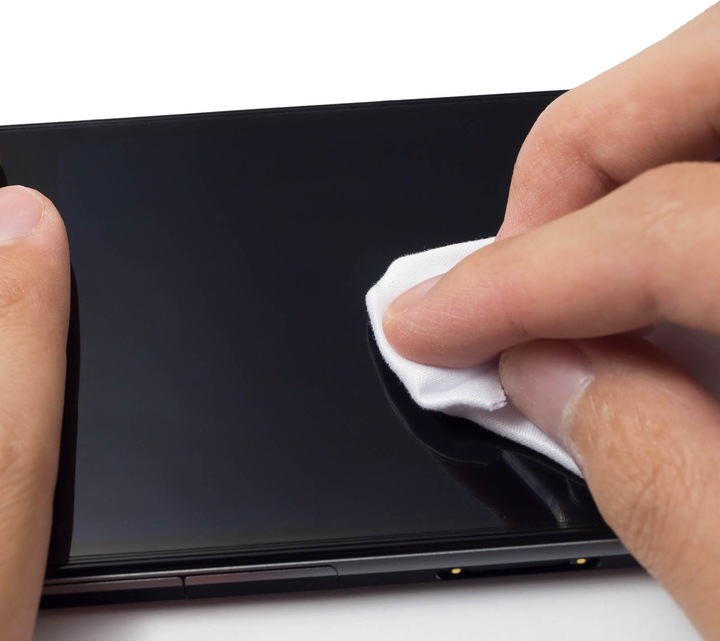 Actual product image 4smarts Universal Nano Coating Liquid Glass Fits Any Device 4 pcs. set (4 Piece, Universal)
