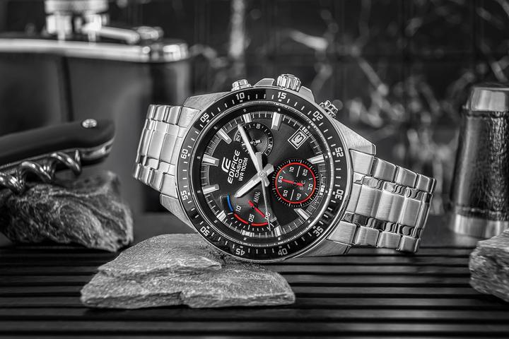 Produktbild Casio Edifice - EFV-540D-1AVUEF (Analoguhr, Chronograph, 44 mm)