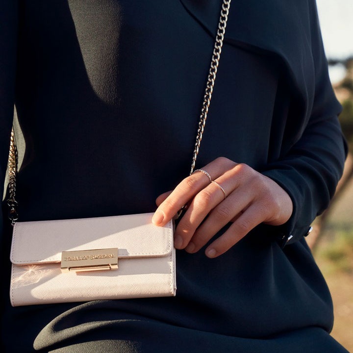 Actual product image iDeal Of Sweden Kensington Clutch (Apple iPhone 8)