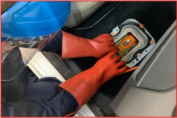 Image du produit KS Tools 117.0068 Gant d'électricien Taille (gants) : 12 1 paire (12)