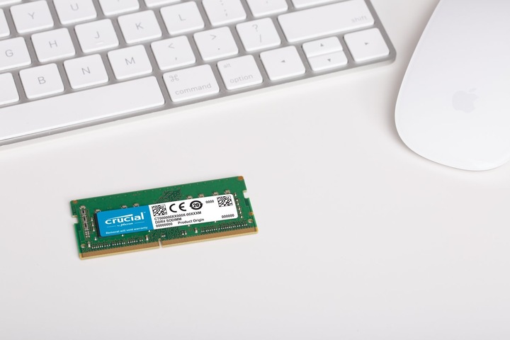 Actual product image Crucial Memory for Mac (1 x 8GB, 2400 MHz, DDR4-RAM, SO-DIMM)