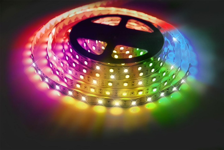 Produktbild Grundig 2er-Set LED-Streifen, 3m, RGB, inkl. Fernbedinug (300 cm, Indoor)