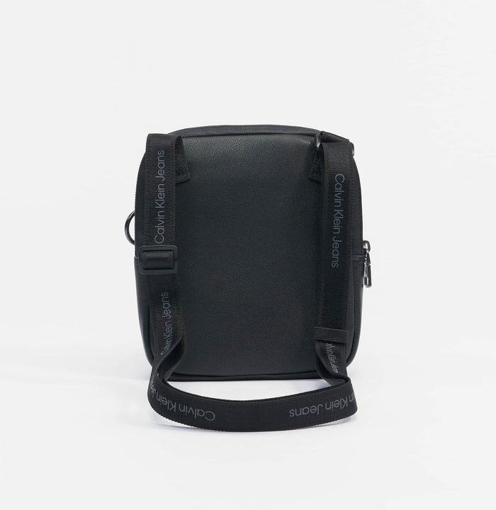 Actual product image MGA Na