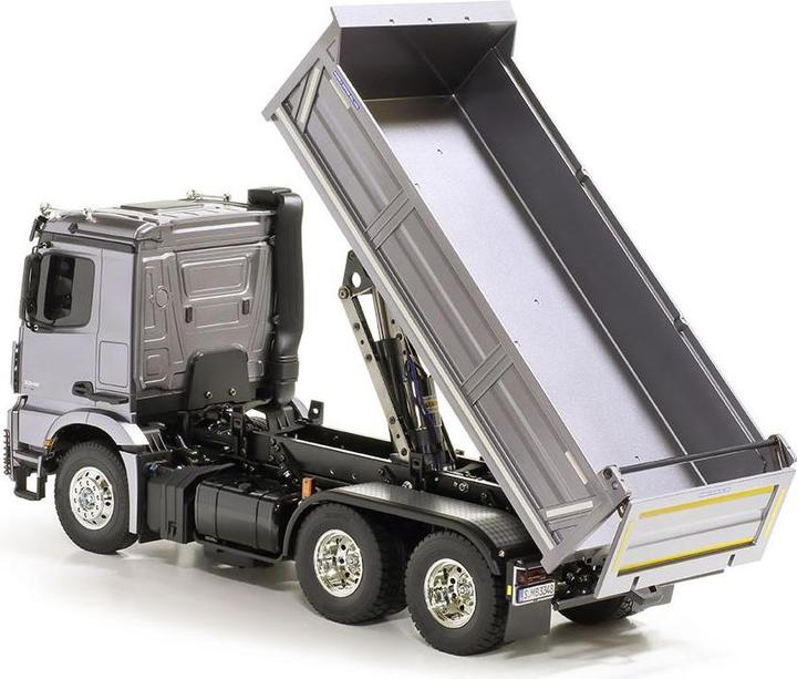 Actual product image Tamiya Mercedes-Benz Arocs 3348 (Kit)